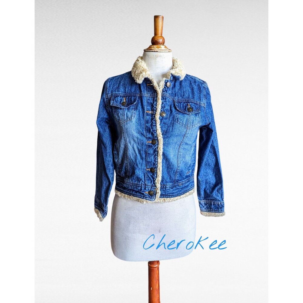 Cherokee faux fur lined button closure denim jean jacket    Sz L